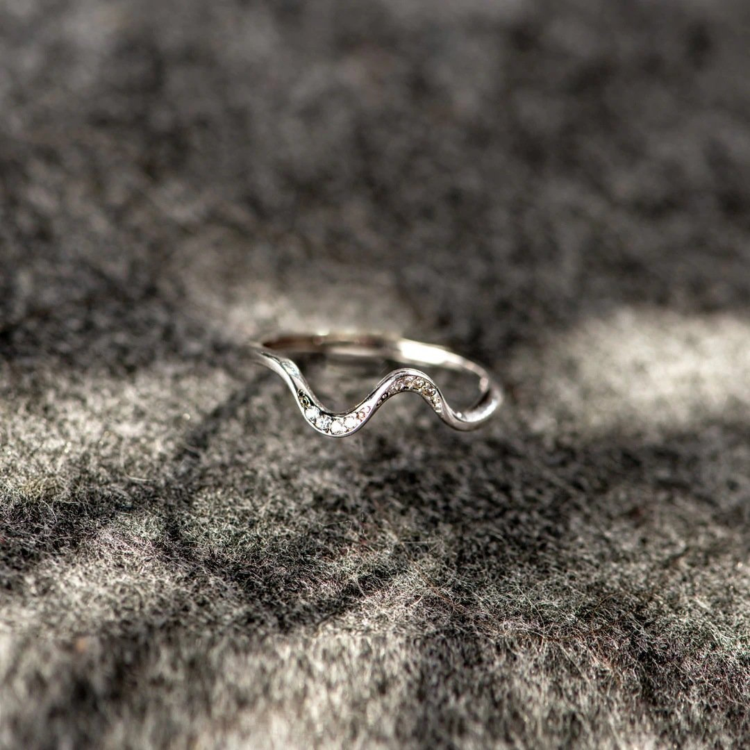 Fashion Water Wave Silver Ring
