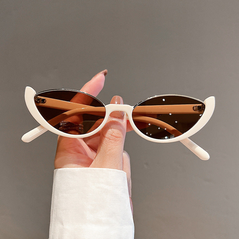 Trending Women’s Cat Eye Sunglasses